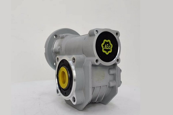 紡織行業專用減速機.jpg